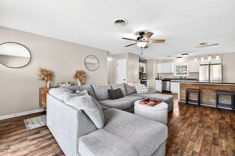 Tiny photo for 6021 E Red Oak Court, Jacksonville, NC 28546 (MLS # 100545052)