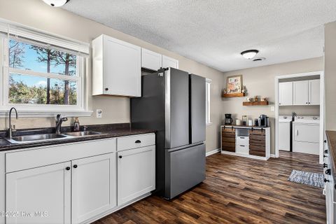 Tiny photo for 6021 E Red Oak Court, Jacksonville, NC 28546 (MLS # 100545052)