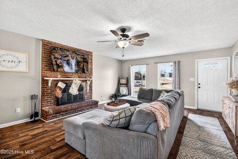 Tiny photo for 6021 E Red Oak Court, Jacksonville, NC 28546 (MLS # 100545052)