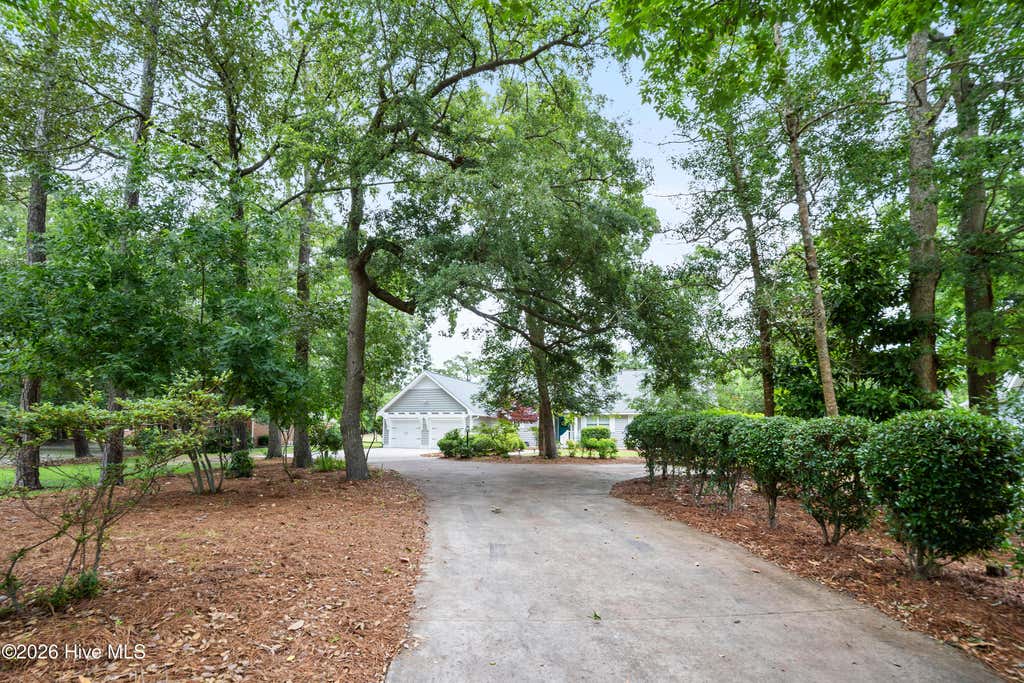 Photo of 711 N Green Tee Road, Hampstead, NC 28443 (MLS # 100578902)