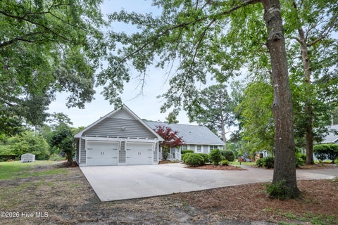 Tiny photo for 711 N Green Tee Road, Hampstead, NC 28443 (MLS # 100578902)