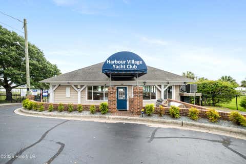 Tiny photo for 711 N Green Tee Road, Hampstead, NC 28443 (MLS # 100578902)