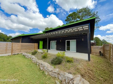 Homes For Sale - 1718 Highland Drive<br/> Washington, NC 27889