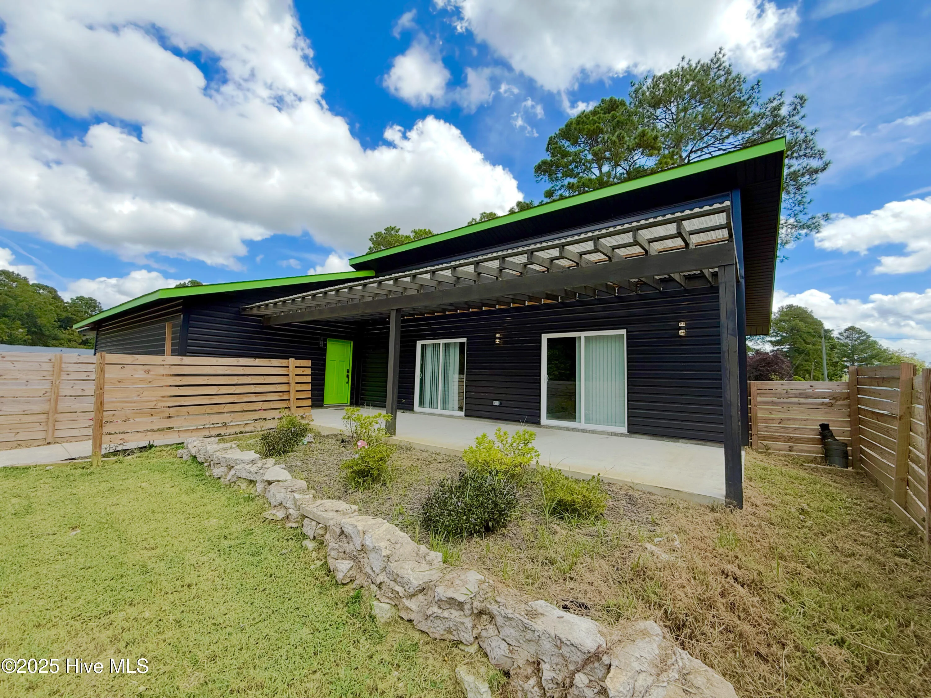 1718 Highland Drive
