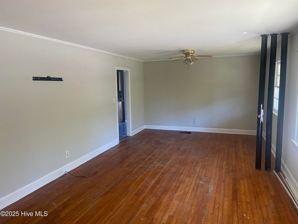 Photo of 106 Hawthorne Drive, Wilmington, NC 28403 (MLS # 100573615)