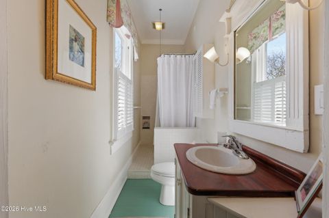 Tiny photo for 215 Ann Street, Wilmington, NC 28401 (MLS # 100561300)