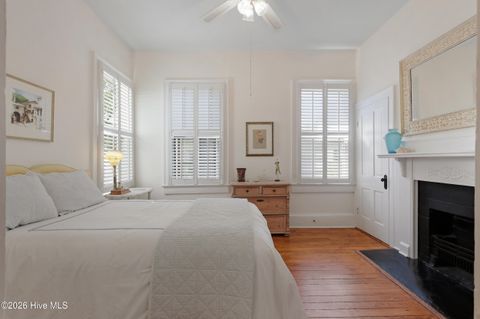 Tiny photo for 215 Ann Street, Wilmington, NC 28401 (MLS # 100561300)