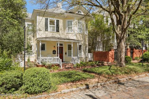 Tiny photo for 215 Ann Street, Wilmington, NC 28401 (MLS # 100561300)
