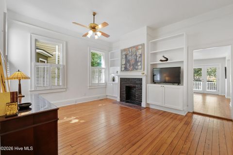 Tiny photo for 215 Ann Street, Wilmington, NC 28401 (MLS # 100561300)