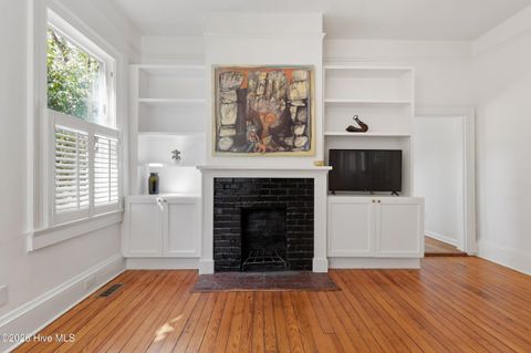 Tiny photo for 215 Ann Street, Wilmington, NC 28401 (MLS # 100561300)