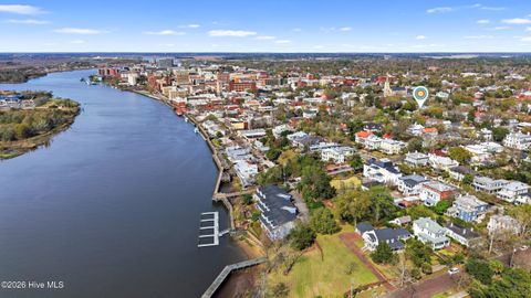 Tiny photo for 215 Ann Street, Wilmington, NC 28401 (MLS # 100561300)