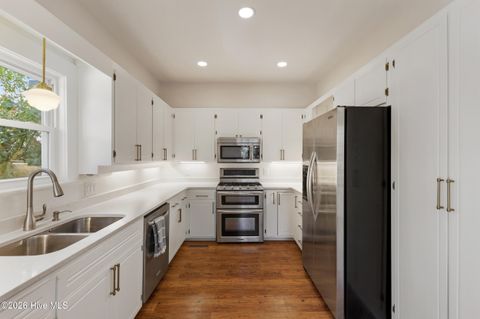 Tiny photo for 215 Ann Street, Wilmington, NC 28401 (MLS # 100561300)