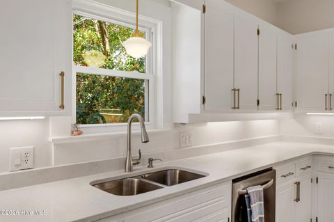 Tiny photo for 215 Ann Street, Wilmington, NC 28401 (MLS # 100561300)