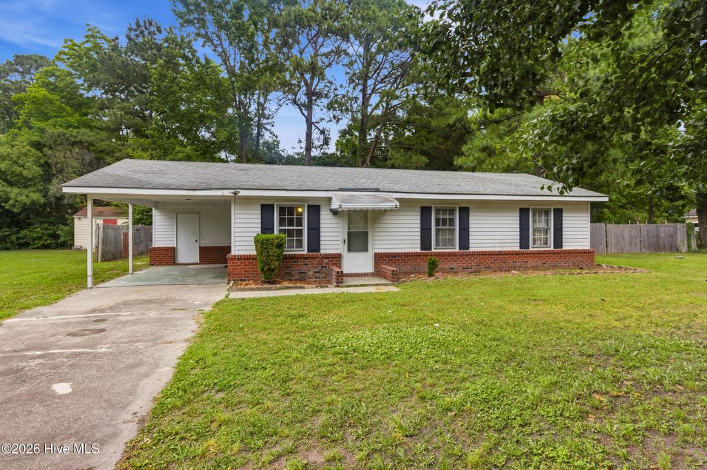 Photo of 347 Jeanette Street, Winterville, NC 28590 (MLS # 100576658)