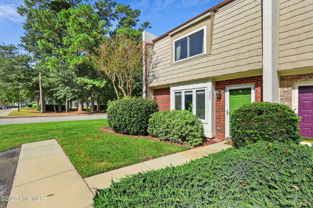 Photo of 532 Cobblestone Drive, Wilmington, NC 28405 (MLS # 100534967)