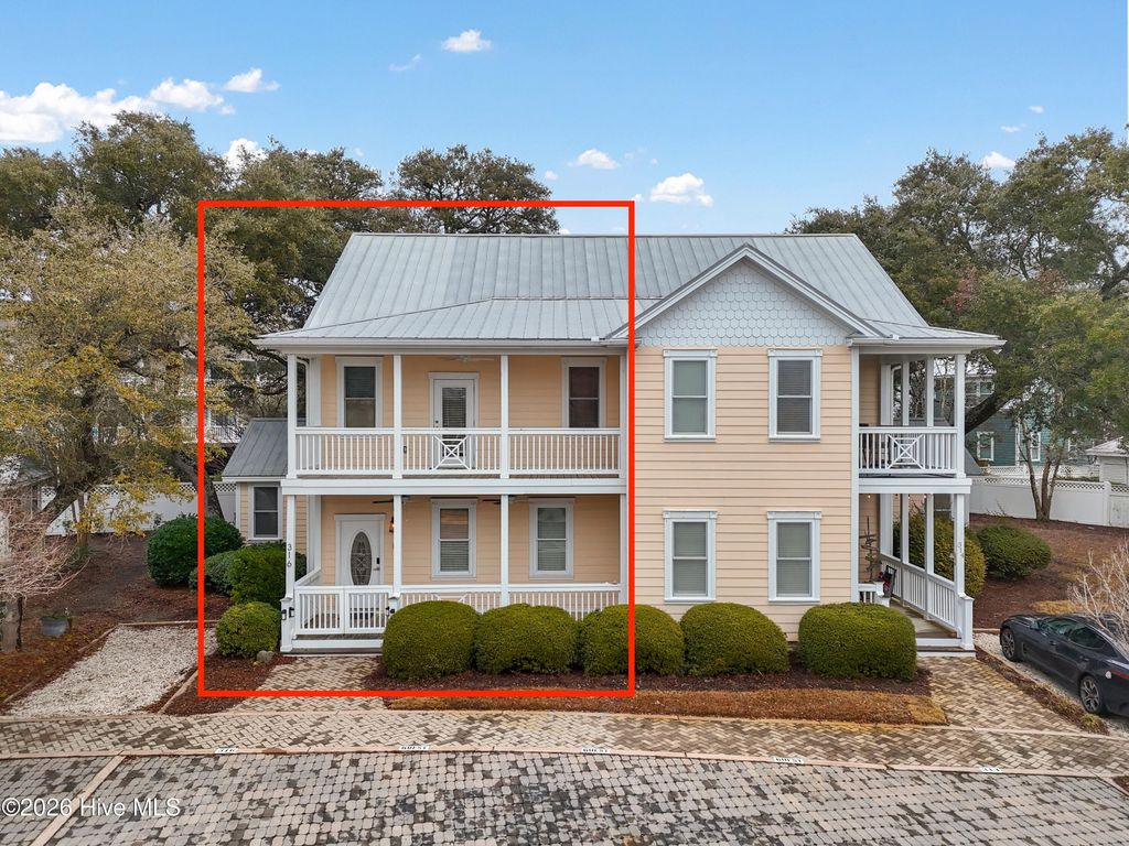 Photo of 316 Marina View Drive, Southport, NC 28461 (MLS # 100553178)