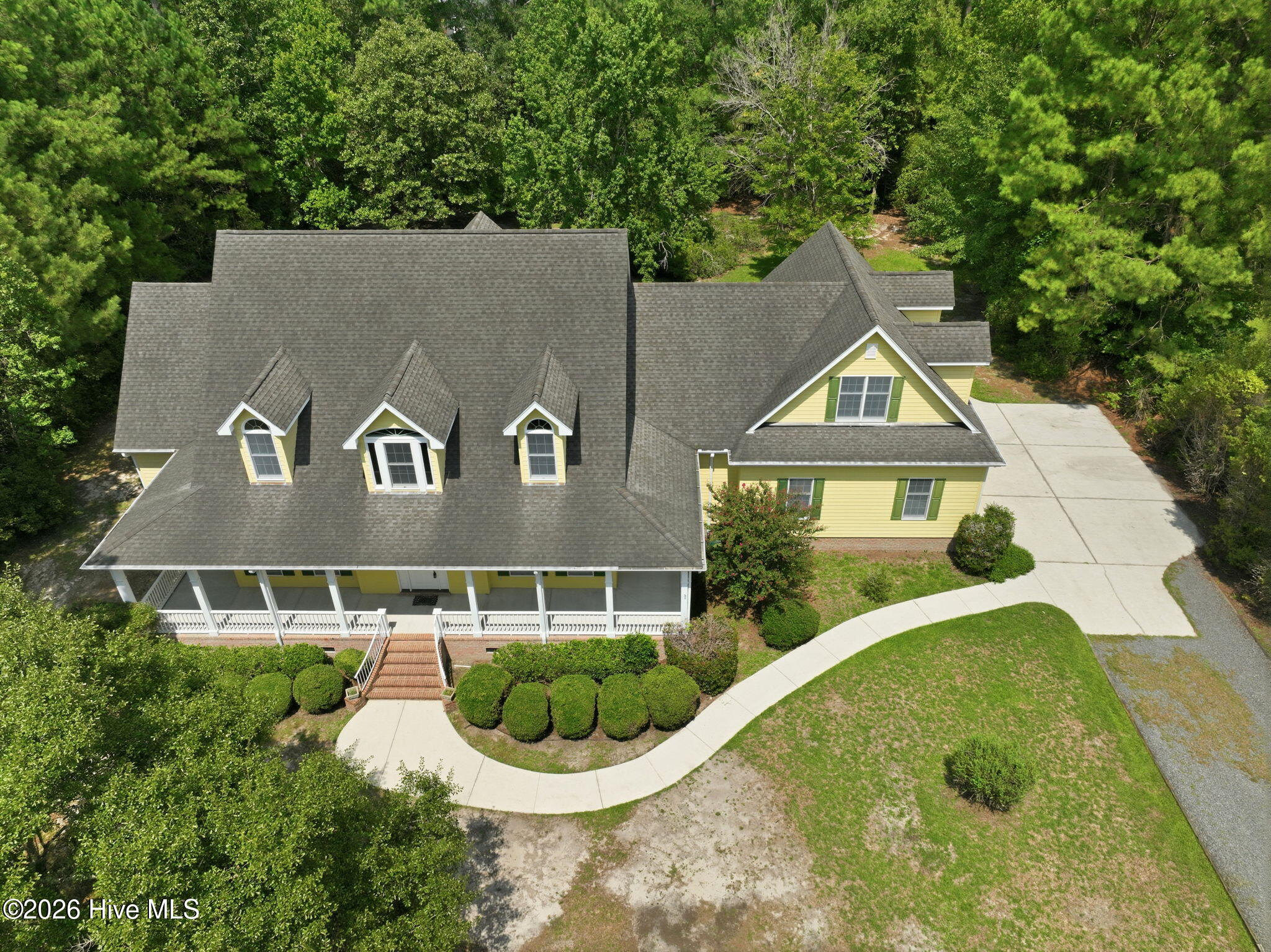 303 Creekview Drive