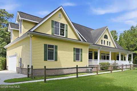 Tiny photo for 303 Creekview Drive, Hampstead, NC 28443 (MLS # 100592676)