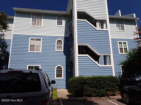 Condo For Rent - 4240 Wilshire Boulevard #102E<br/> Wilmington, NC 28403