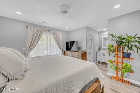 Tiny photo for 908 Summerlin Falls Court, Wilmington, NC 28412 (MLS # 100588016)