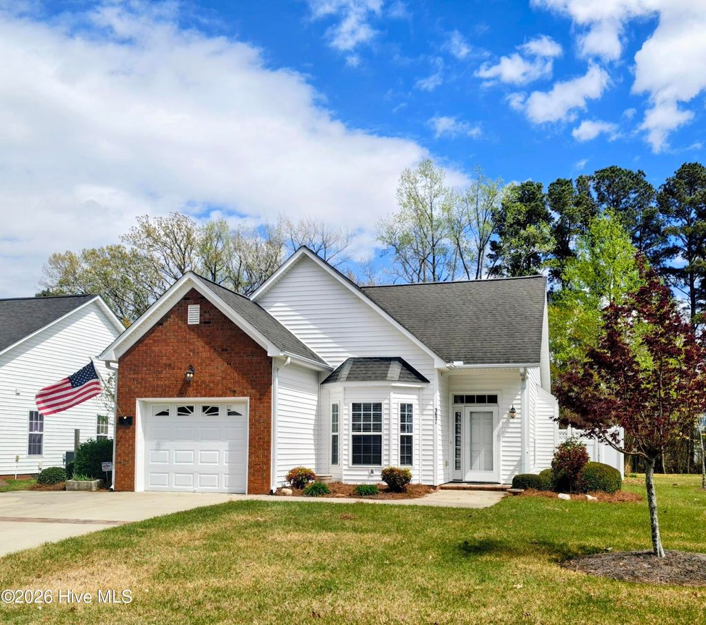 Photo of 3621 Providence Place, Winterville, NC 28590 (MLS # 100562582)