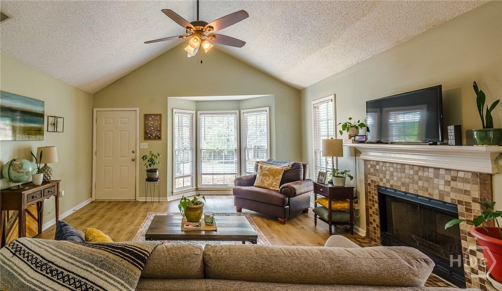 Photo of 120 Sterling Drive, Athens, GA 30605 (MLS # CL351549)