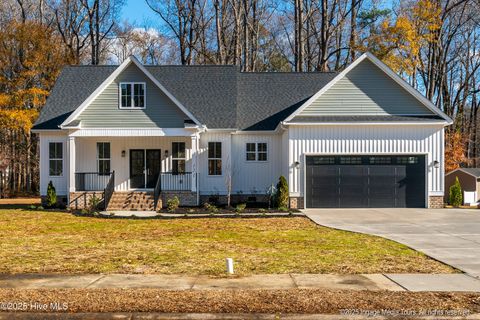 Photo of 121 Castle Court, Washington, NC 27889 (MLS # 100546514)