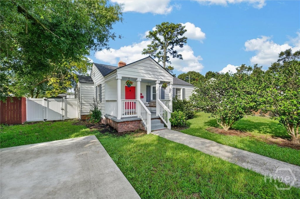 Photo of 2031 Utah Street, Savannah, GA 31404 (MLS # SA362523)