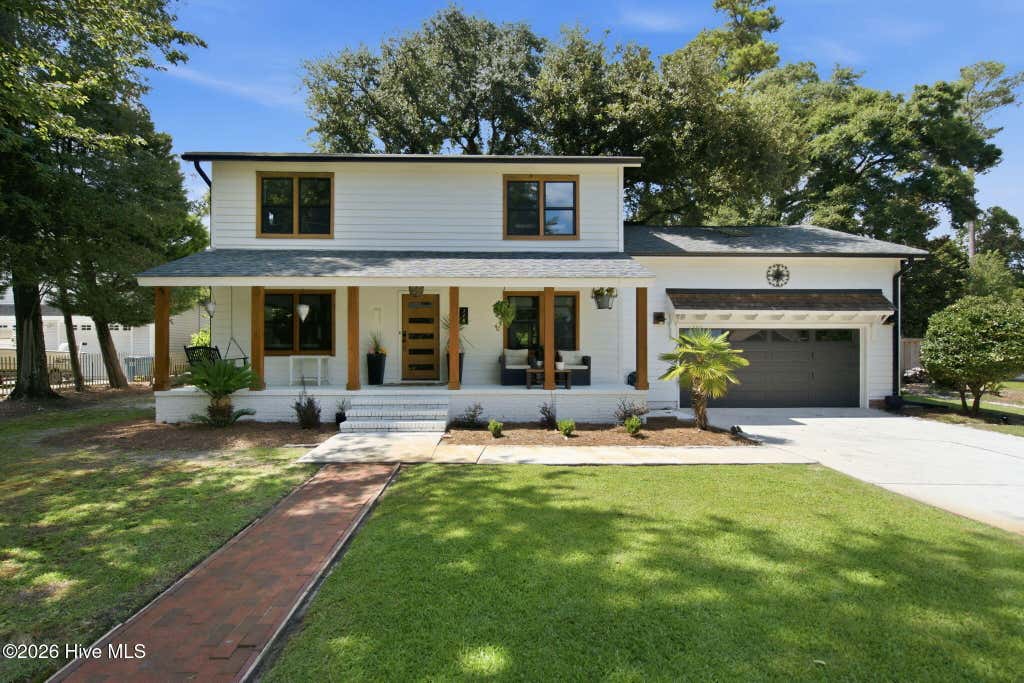 Photo of 116 Cavalier Drive, Wilmington, NC 28403 (MLS # 100597136)