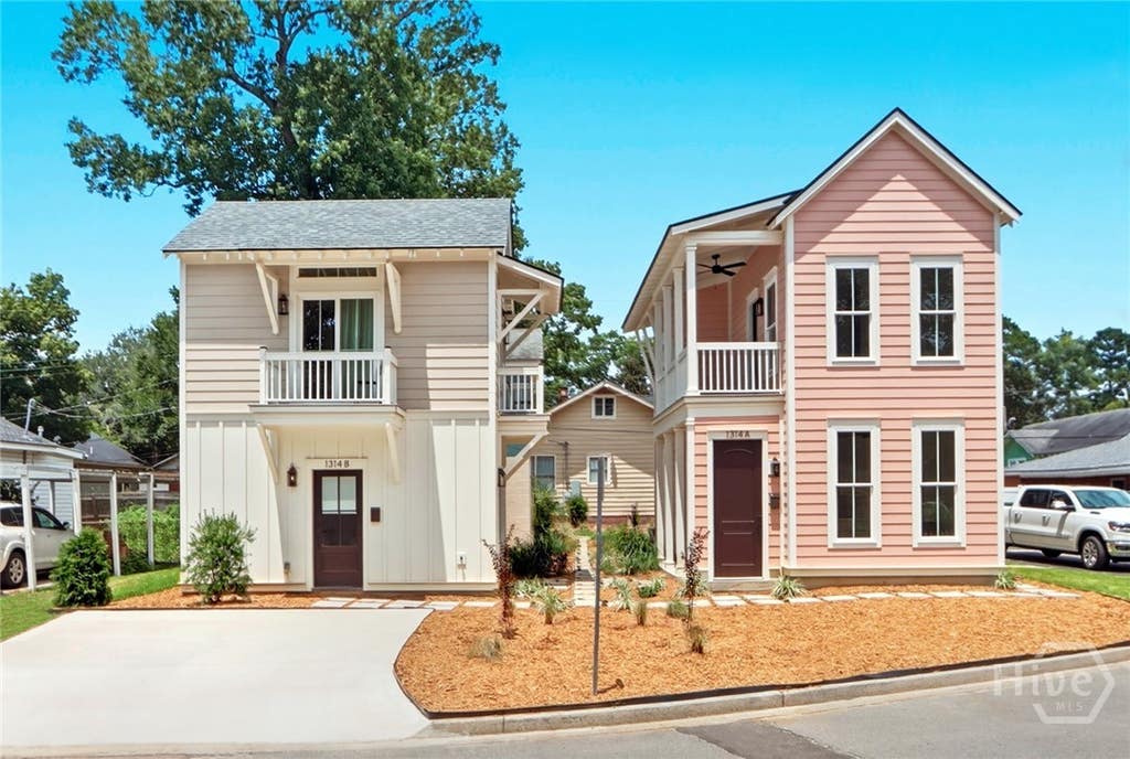 Photo of 1314 E 38th Street #B, Savannah, GA 31404 (MLS # SA362160)