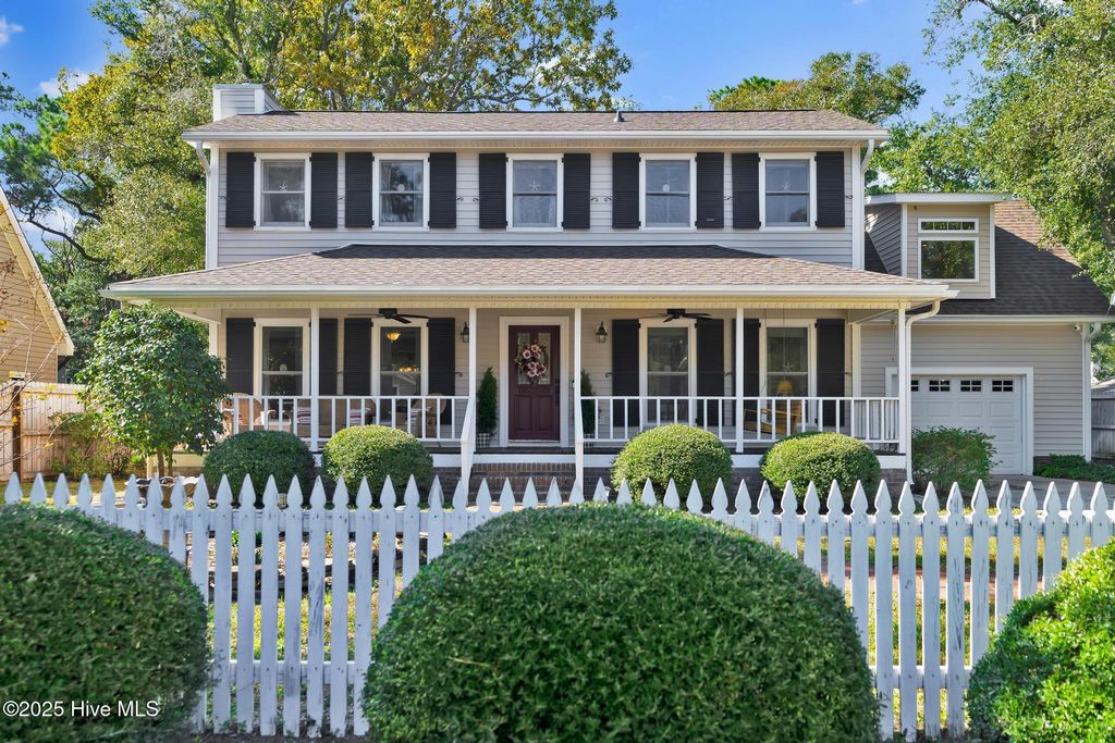 Photo of 223 Sellers Street, Oak Island, NC 28465 (MLS # 100541095)