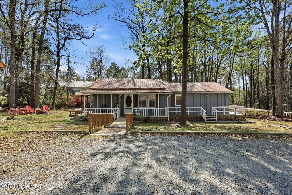 Photo of 110 Maple Street, Carthage, NC 28327 (MLS # 100563099)