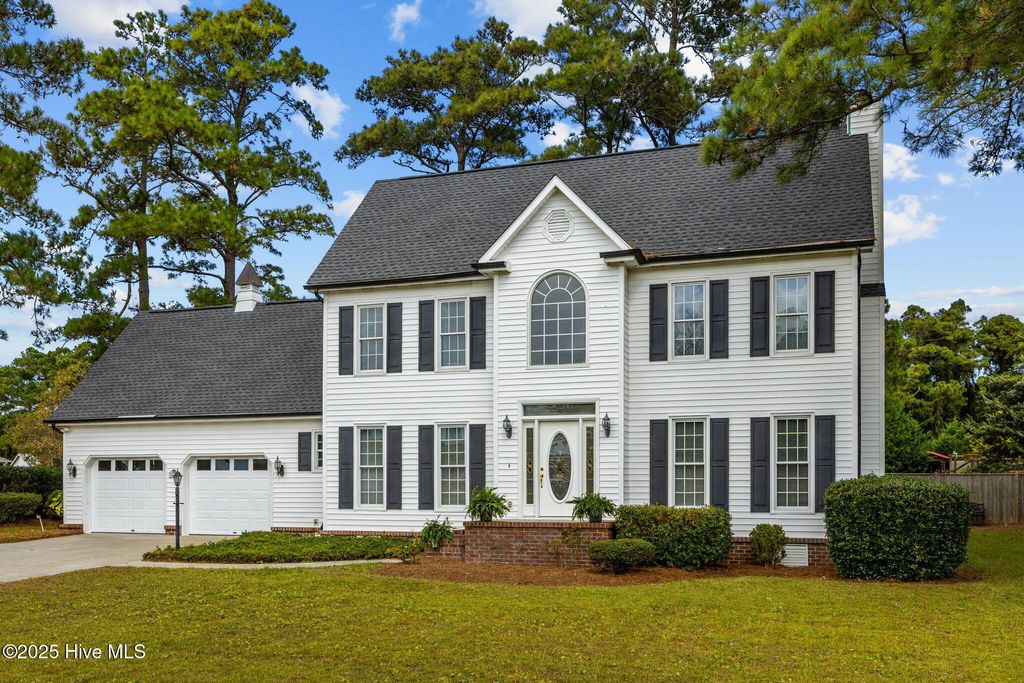 Photo of 265 Bay Run, Newport, NC 28570 (MLS # 100534322)