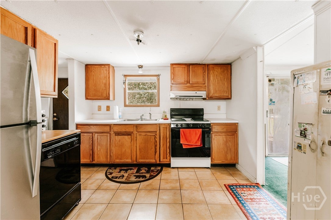 111 Johnson Rd