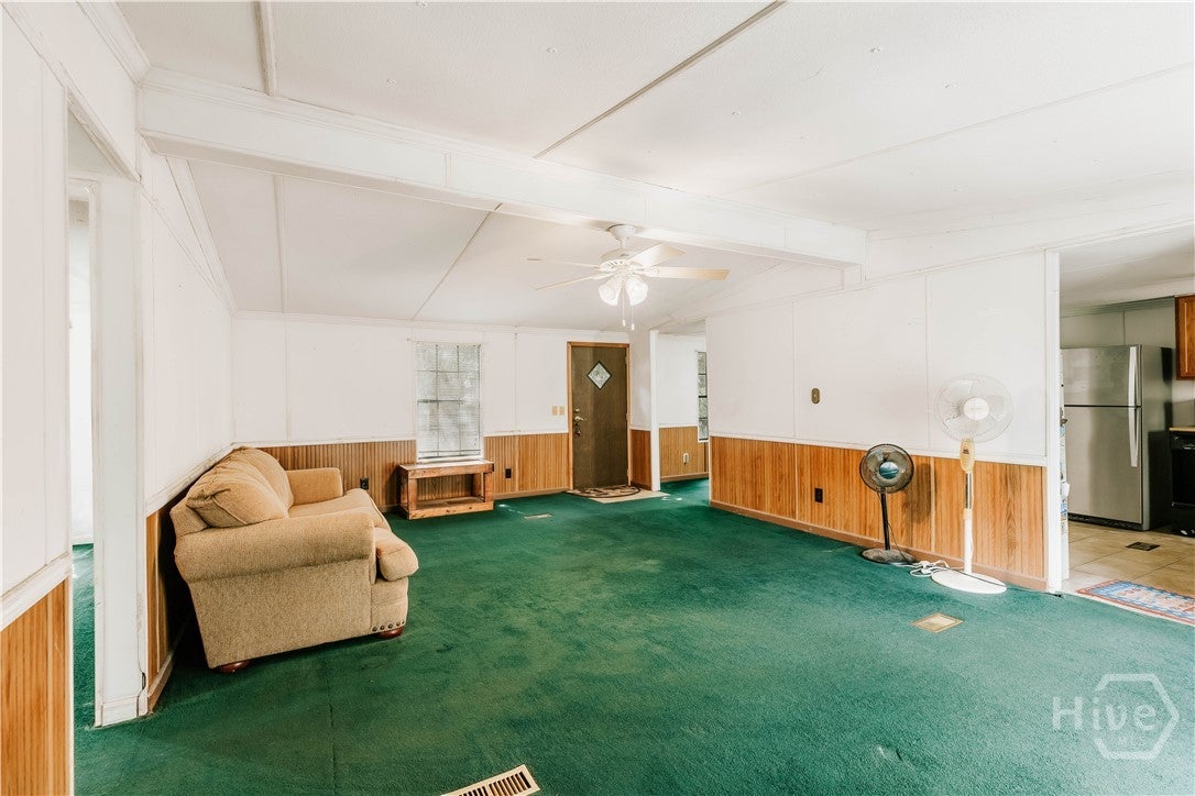 111 Johnson Rd