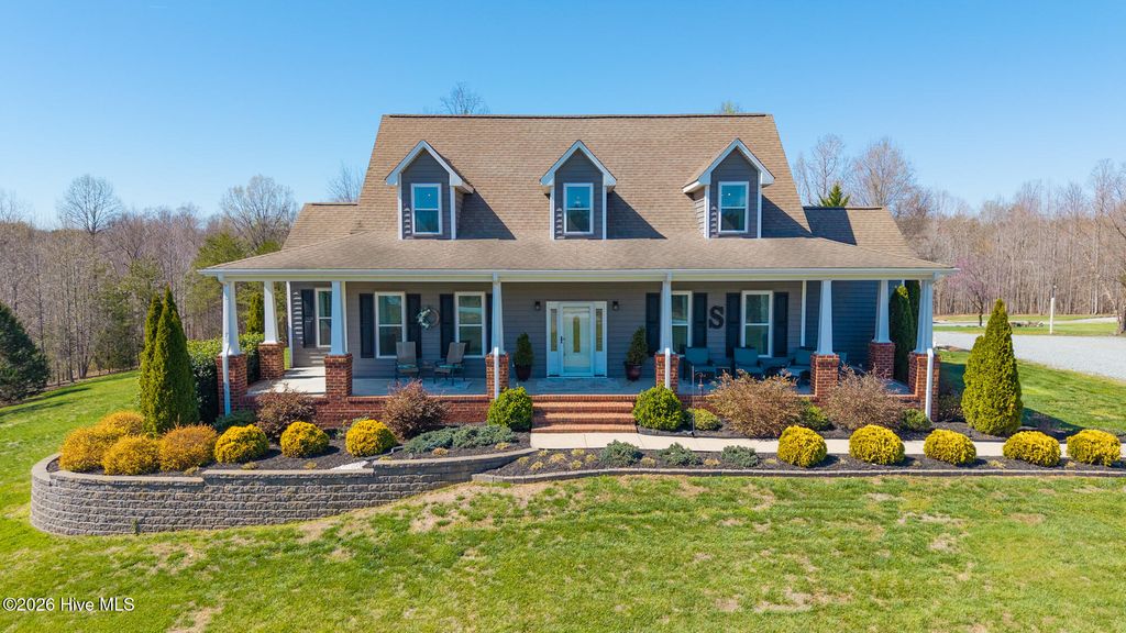 Photo of 1819 Merritt Trail, Burlington, NC 27217 (MLS # 100562774)