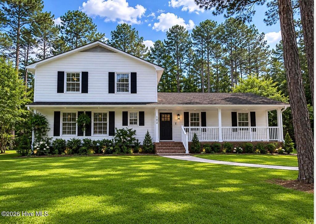 Photo of 102 E Baywood Lane, Greenville, NC 27834 (MLS # 100577693)