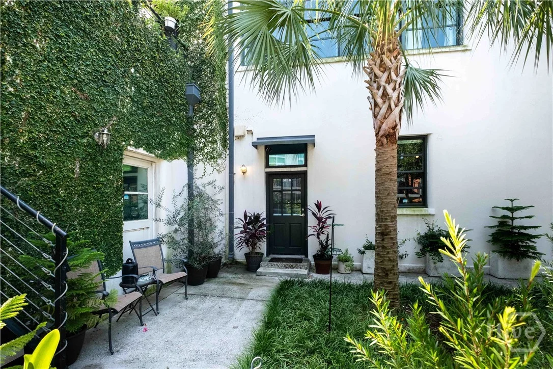 528 Selma Street Unit B