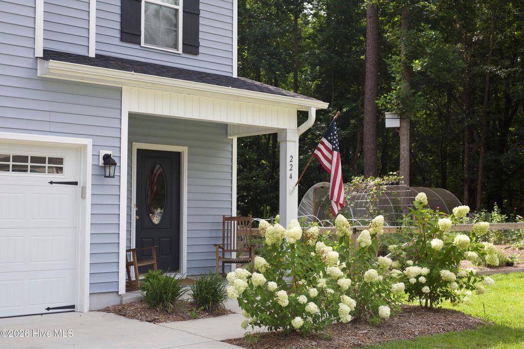 Photo of 224 Peters Lane, Jacksonville, NC 28540 (MLS # 100558735)