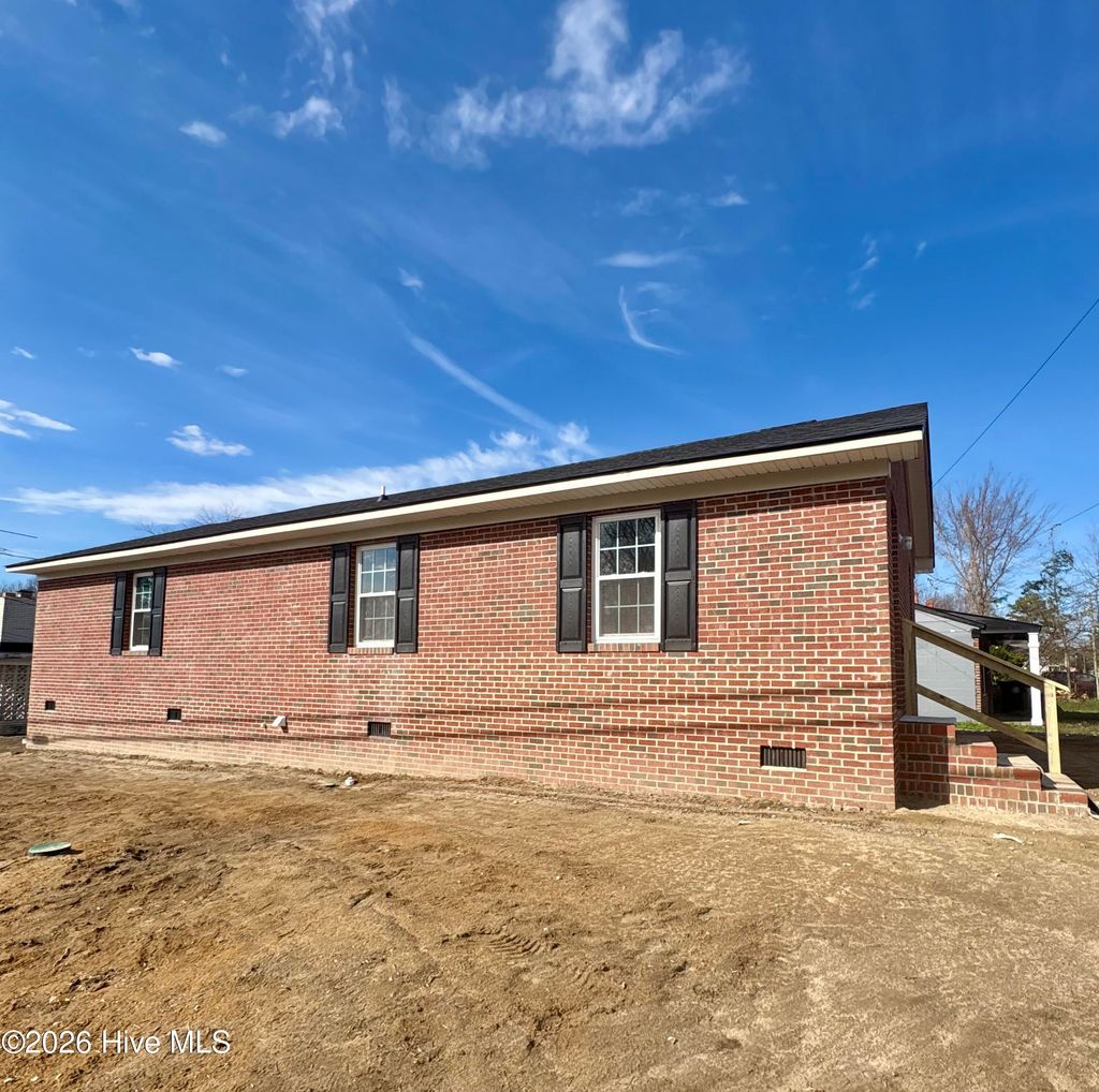 Photo of 917 Devereaux Street, Goldsboro, NC 27430 (MLS # 100555930)