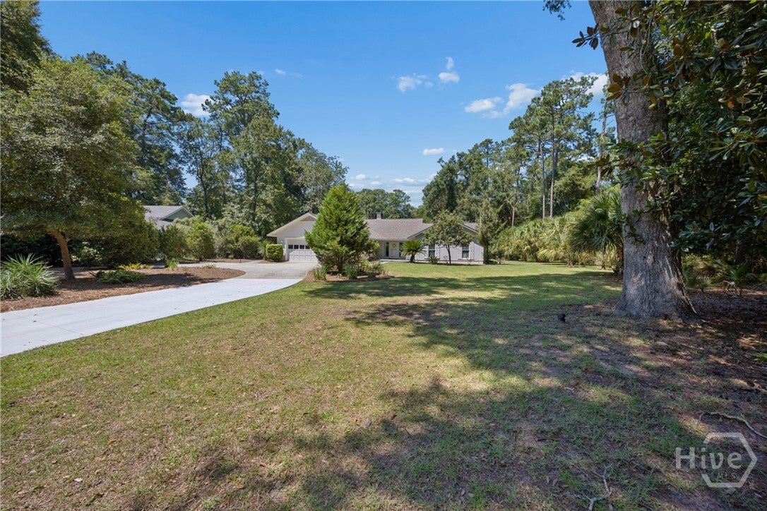 1 Brooks Lane