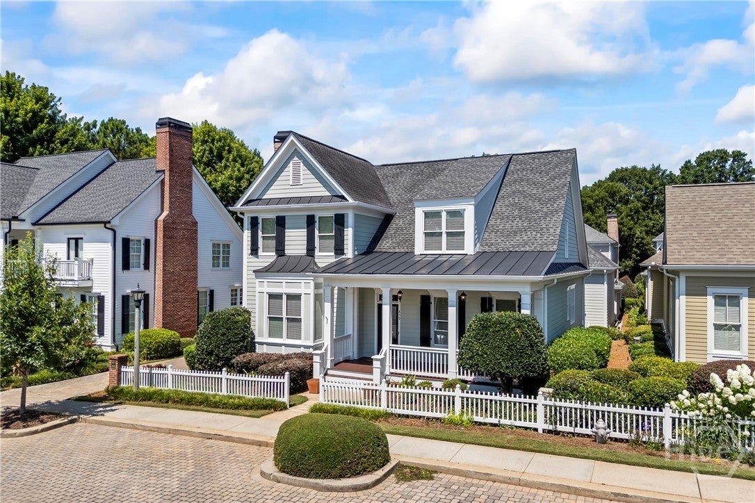 859 Commons Park
