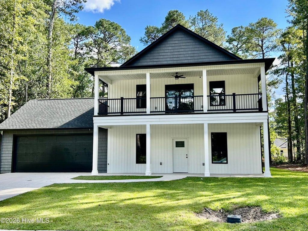 Photo of 1007 Heather Lane, Laurinburg, NC 28352 (MLS # 100607729)