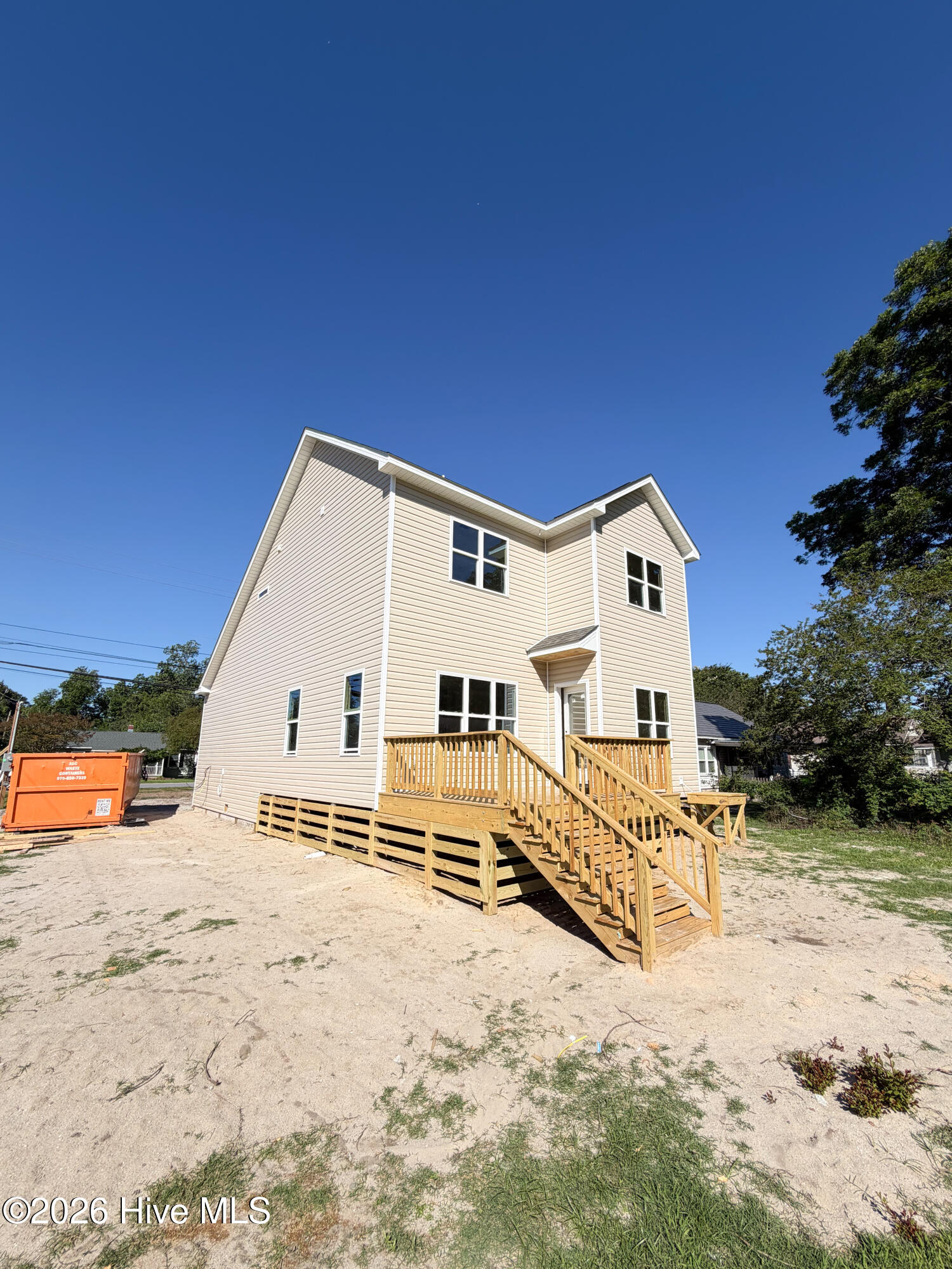 3300 Oaks Road