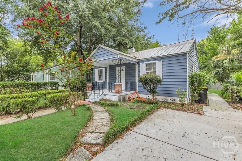 Photo of 1923 New Mexico Street, Savannah, GA 31404 (MLS # SA361552)