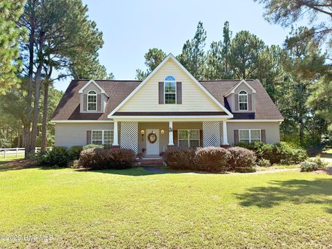 Homes For Sale - 115 Ashleigh Boulevard<br/> Aberdeen, NC 28315