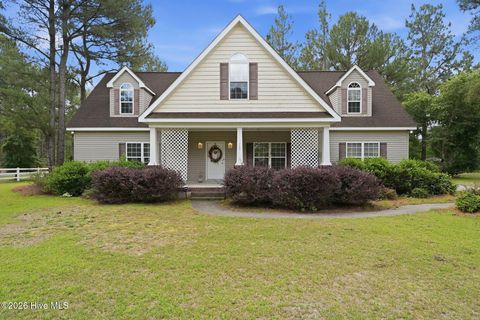 Homes For Sale - 115 Ashleigh Boulevard<br/> Aberdeen, NC 28315