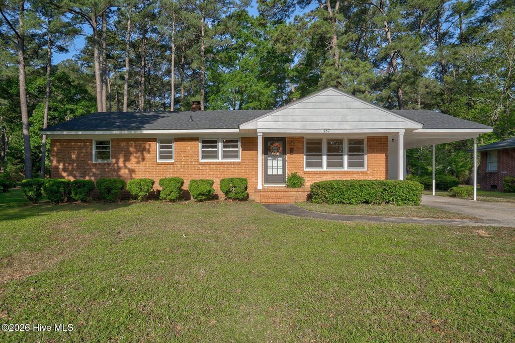 Photo of 737 W Haven Boulevard, Rocky Mount, NC 27803 (MLS # 100572168)