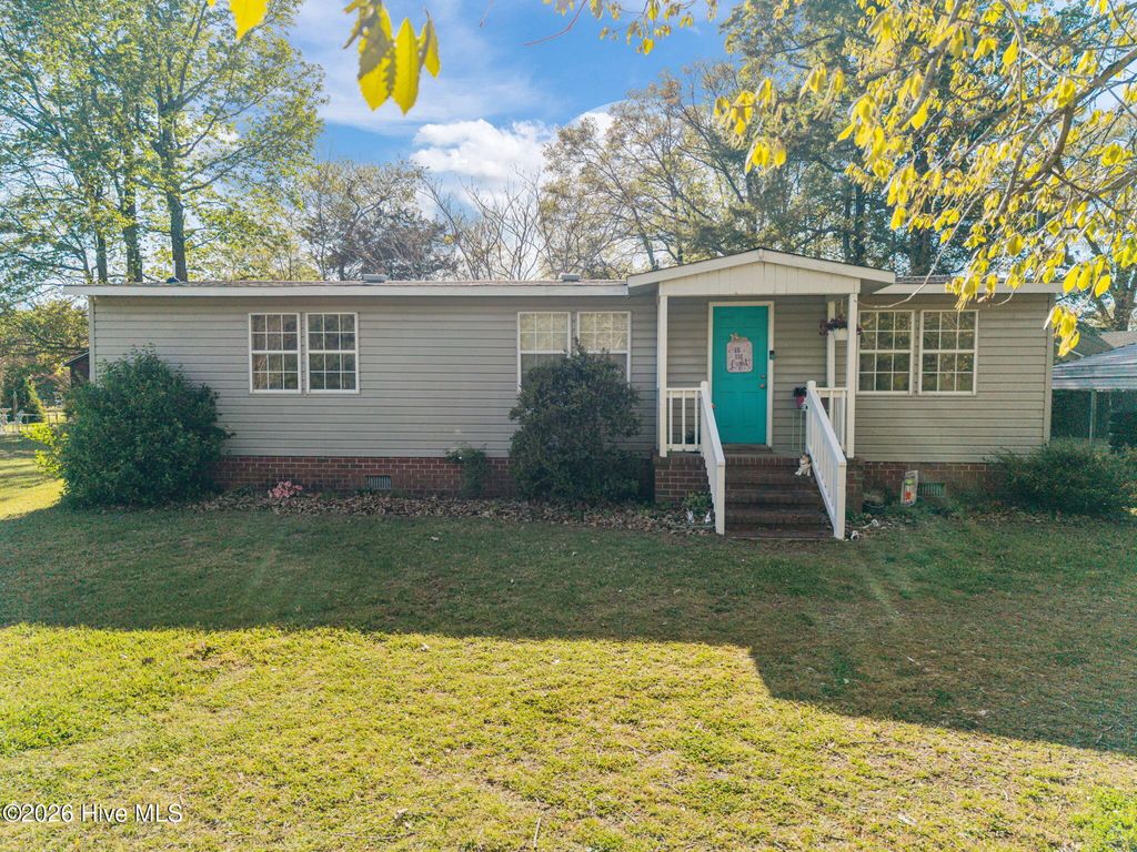 Photo of 2298 Tulls Creek Road, Moyock, NC 27958 (MLS # 100566269)