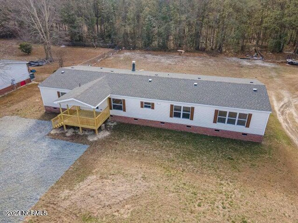 Photo of 123 Brandy Avenue, La Grange, NC 28551 (MLS # 100462715)